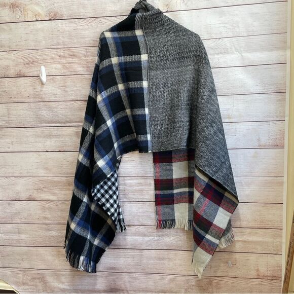 STEVE MADDEN MIXED MEDIA OVERSIZED SCARF/WRAP - Picture 6 of 7